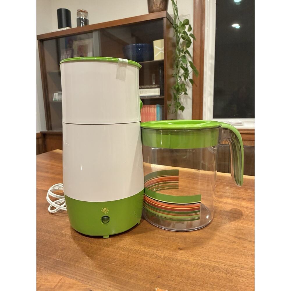 NEW without box Factory Sealed Mr. Coffee Iced Tea Maker TM43P 3-Quart Green